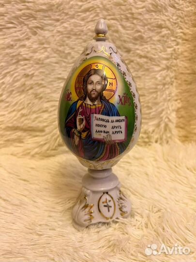 Яйцо пасхальное церковное