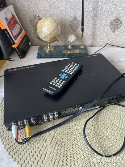 Dvd плеер hyundai H-DVD5069