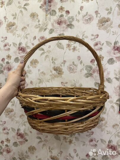 Корзинка плетеная