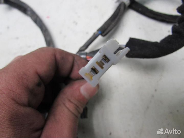 Проводка двери для Hyundai Getz 2002-2010г