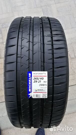 Michelin Pilot Sport 4 S 265/40 R21 105Y