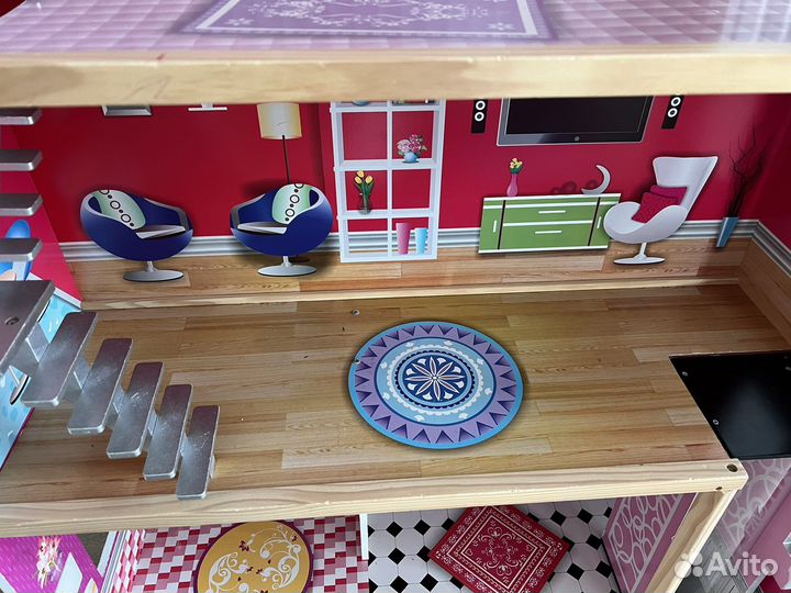 Домик кукольный