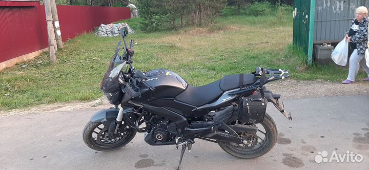 Bajaj Dominar 400 2023 год