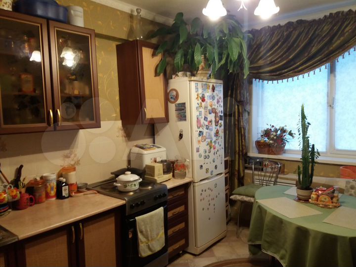 2-к. квартира, 77,9 м², 2/2 эт.