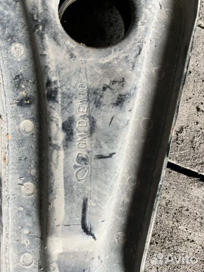 Рычаги передние Chevrolet