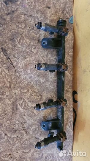 Топливные форсунки LADA Largus 1.6 K4M 2013