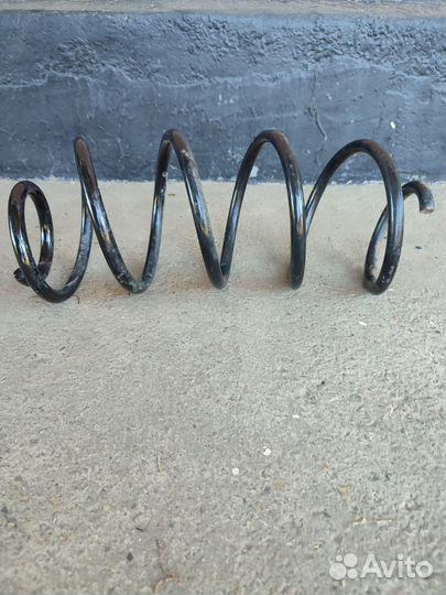 Пружина передняя Калина 1