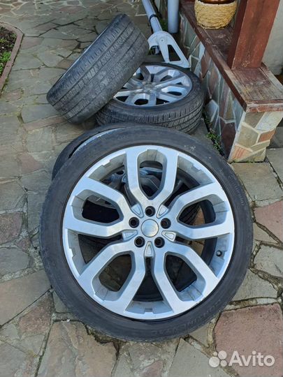 Continental ContiCrossContact RX 275/50 R22