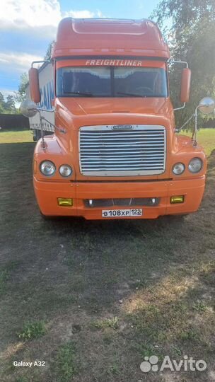 Freightliner Century Class, 2002