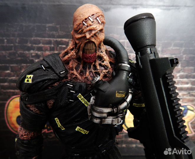 Resident evil 3 remake nemesis статуэтка