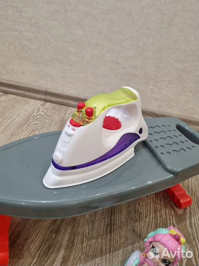 Игровой набор с утюгом и аксессуарами