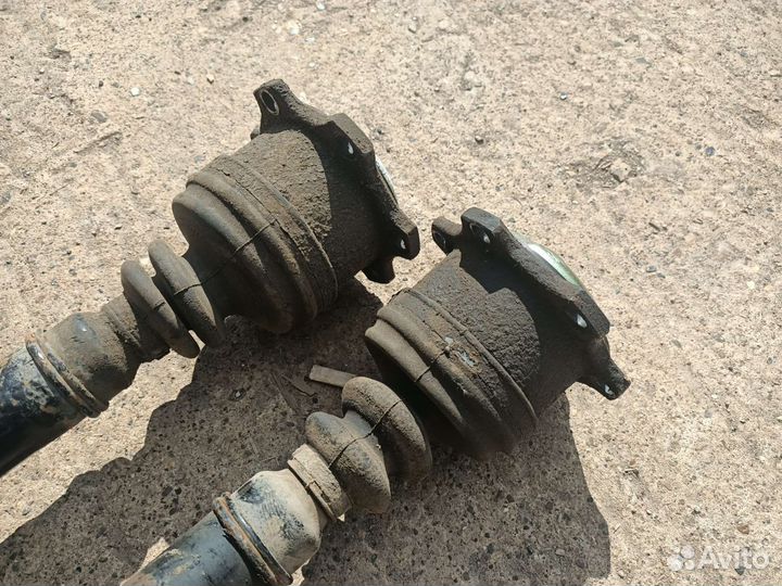 Привод передний Audi A6 C5. 2,5 TDI