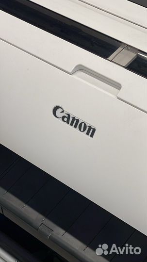 Широкоформатная печать баннеров наклеек рекламы