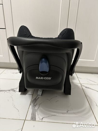 Детское автокресло от 0 maxi cosi