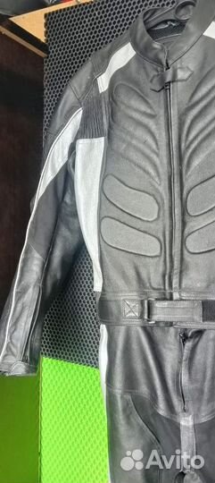 Мотокомбинезон кожаный