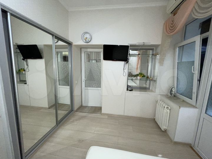 2-к. квартира, 30 м², 1/2 эт.