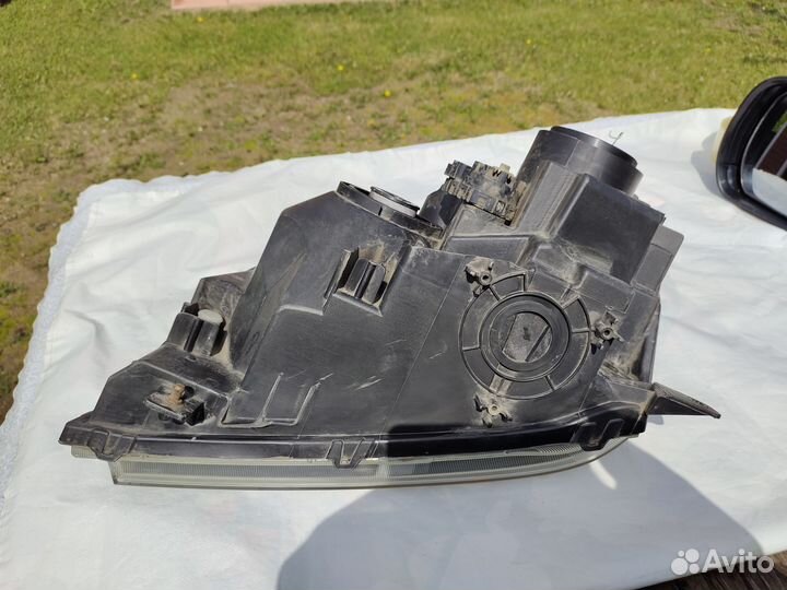 Фара правая, Suzuki grand vitara 2005-2008г