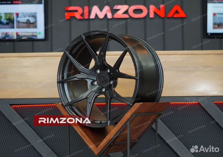 Кованые диски Rohana R20 на BMW X6