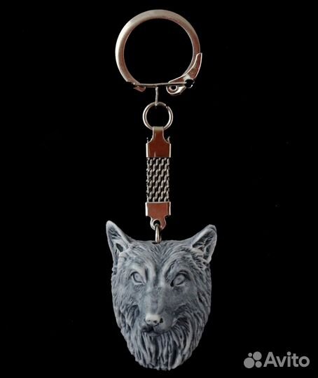 Брелок Голова Волка барельеф литьевой мрамор