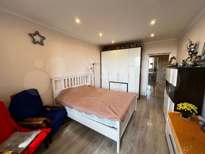 2-к. квартира, 73,1 м², 11/13 эт.