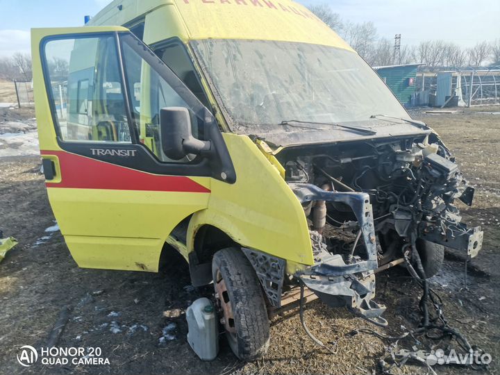 Продам запчасти на ford transit van 2012 года