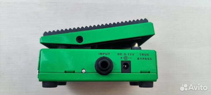 Педаль для бас гитары AMT WH-1B