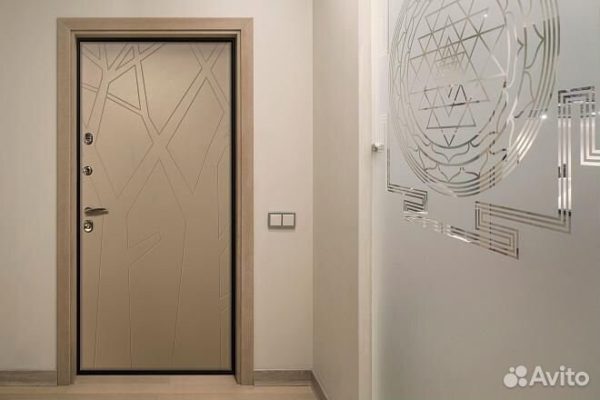 Дверь входная