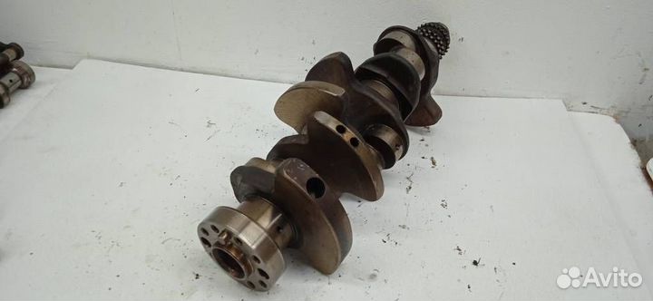 Коленвал Mercedes W203 C