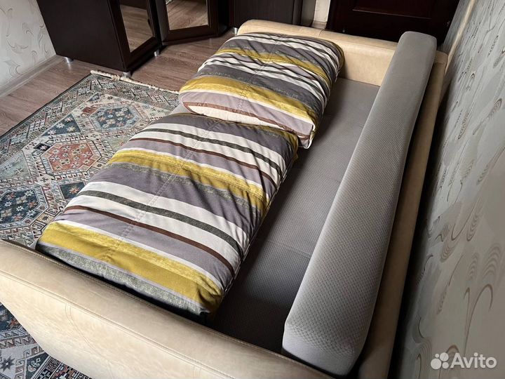 Диван прямой раскладной