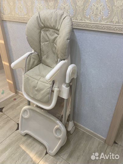 Стульчик для кормления coral