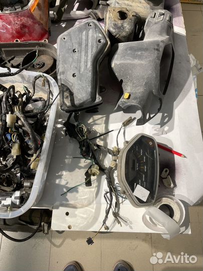 Запчасти на Honda Lead AF48 (3 поколение) Разбор