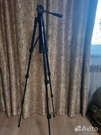 Штатив для фотоаппарата