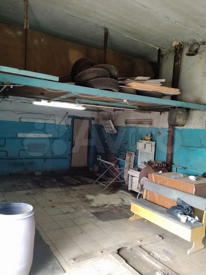 Гараж, > 30 м²