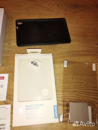 Планшет Lenovo P8 (TAB3 8 Plus)