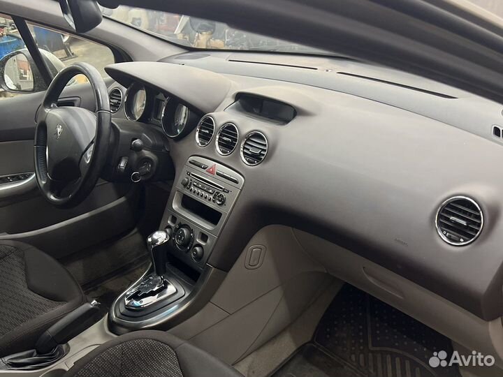 Разбор peugeot 308