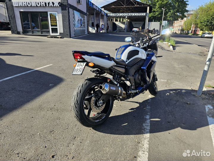 Yamaha FZ1