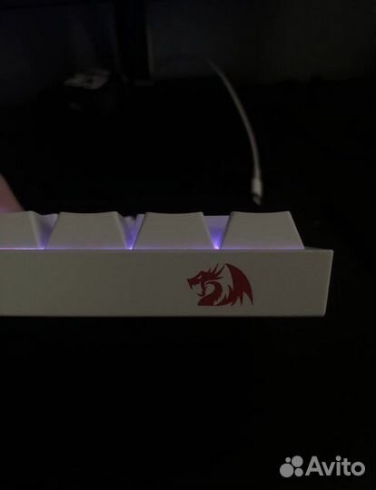 Игровая механическая клавиатура белая