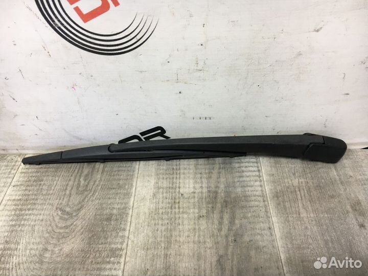 Задний дворник Nissan Tiida C11 (2004—2012)