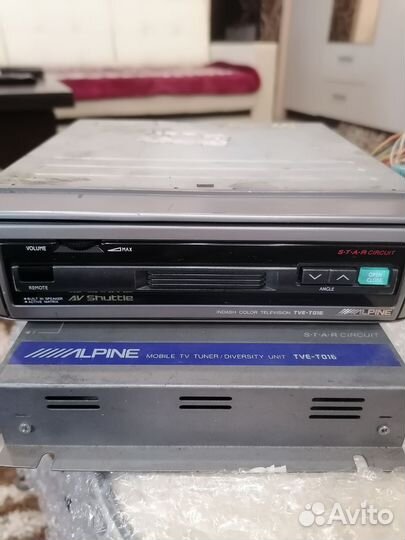 Alpine телевизор, монитор выдвижной