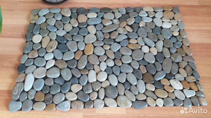 Коврик из морской гальки