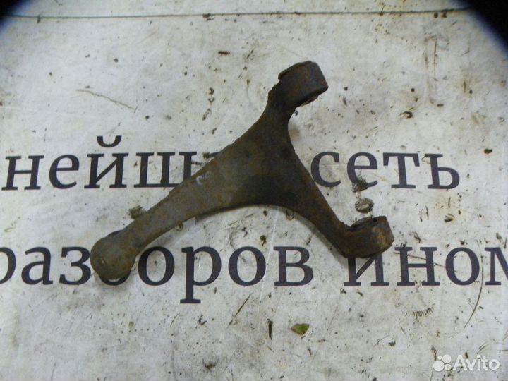 Рычаг задний верхний левый Hyundai Santa Fe