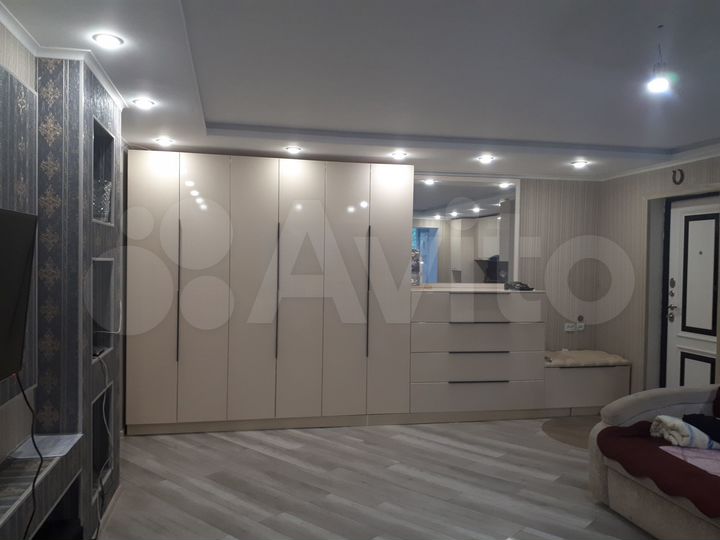 3-к. квартира, 76 м², 2/9 эт.