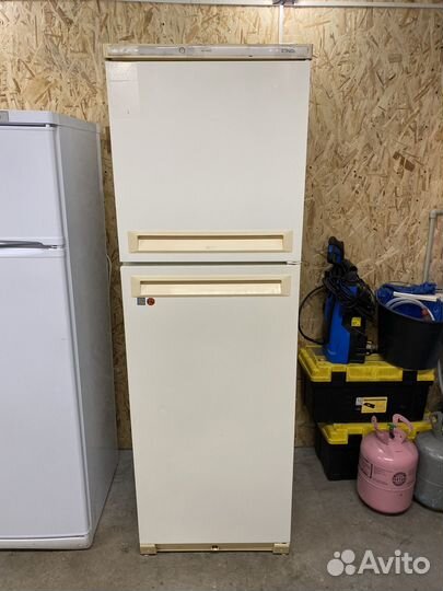 Холодильник Stinol NoFrost