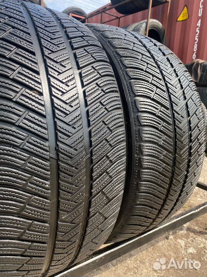 Michelin Alpin 2 265/45 R20