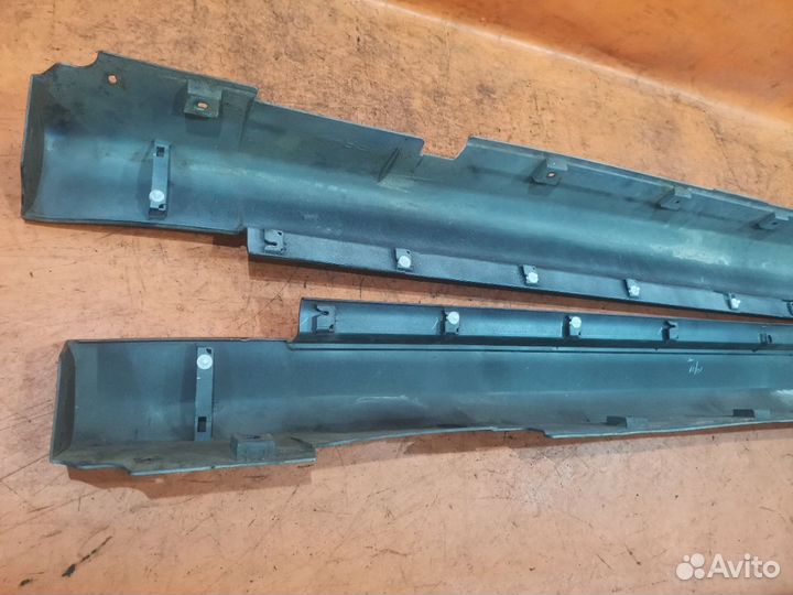 Порог обвес Nissan Stagea NM35