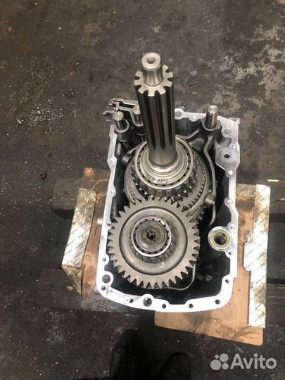 Коробка передач Zf 221