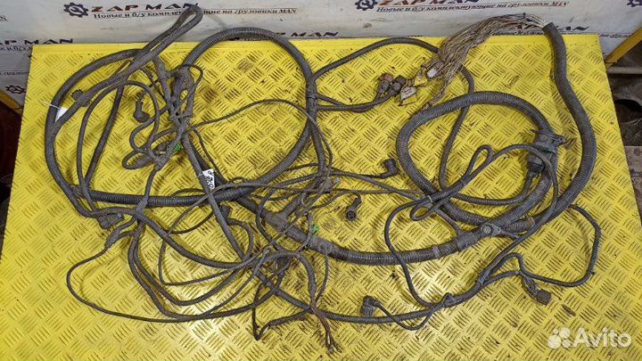 Кабельная линия; на раме правая Man Tgx