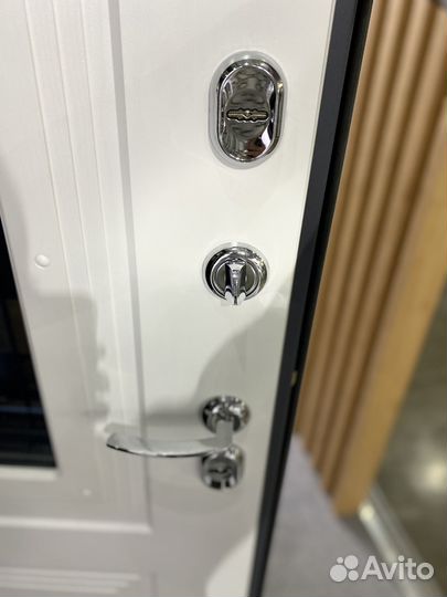 Дверь входная