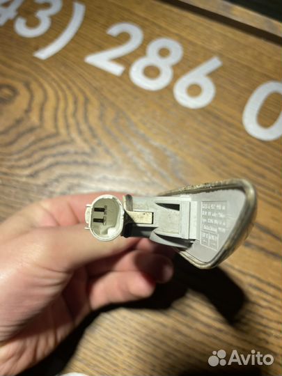 Поворотник bmw e92