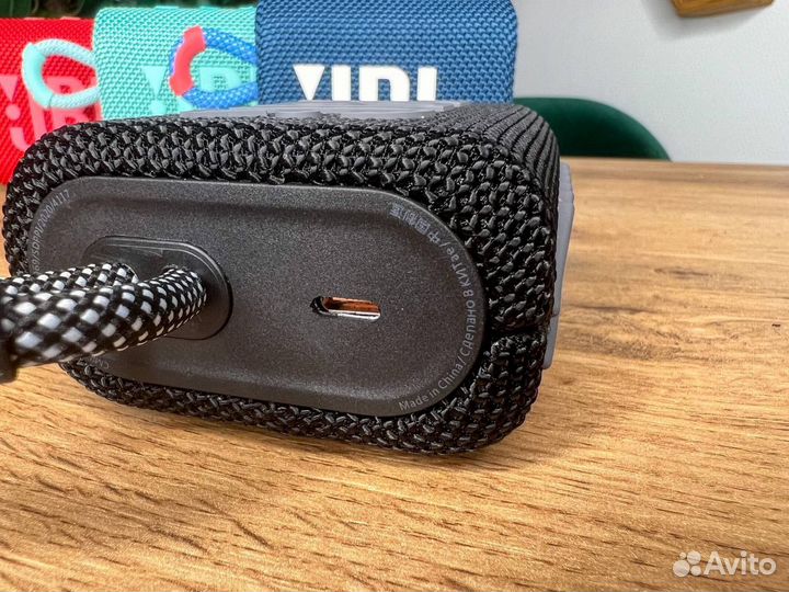 Колонка JBL Go 3